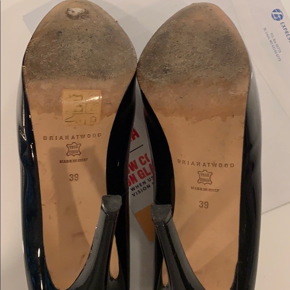 Shoes - Picture 6 of 8